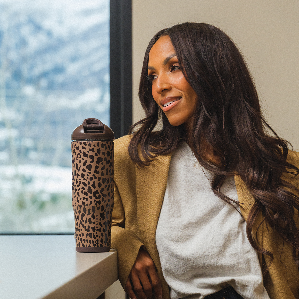 brown-leopard-32oz-946ml-j6 Ease32-BrownLeopard-WPI-8.png