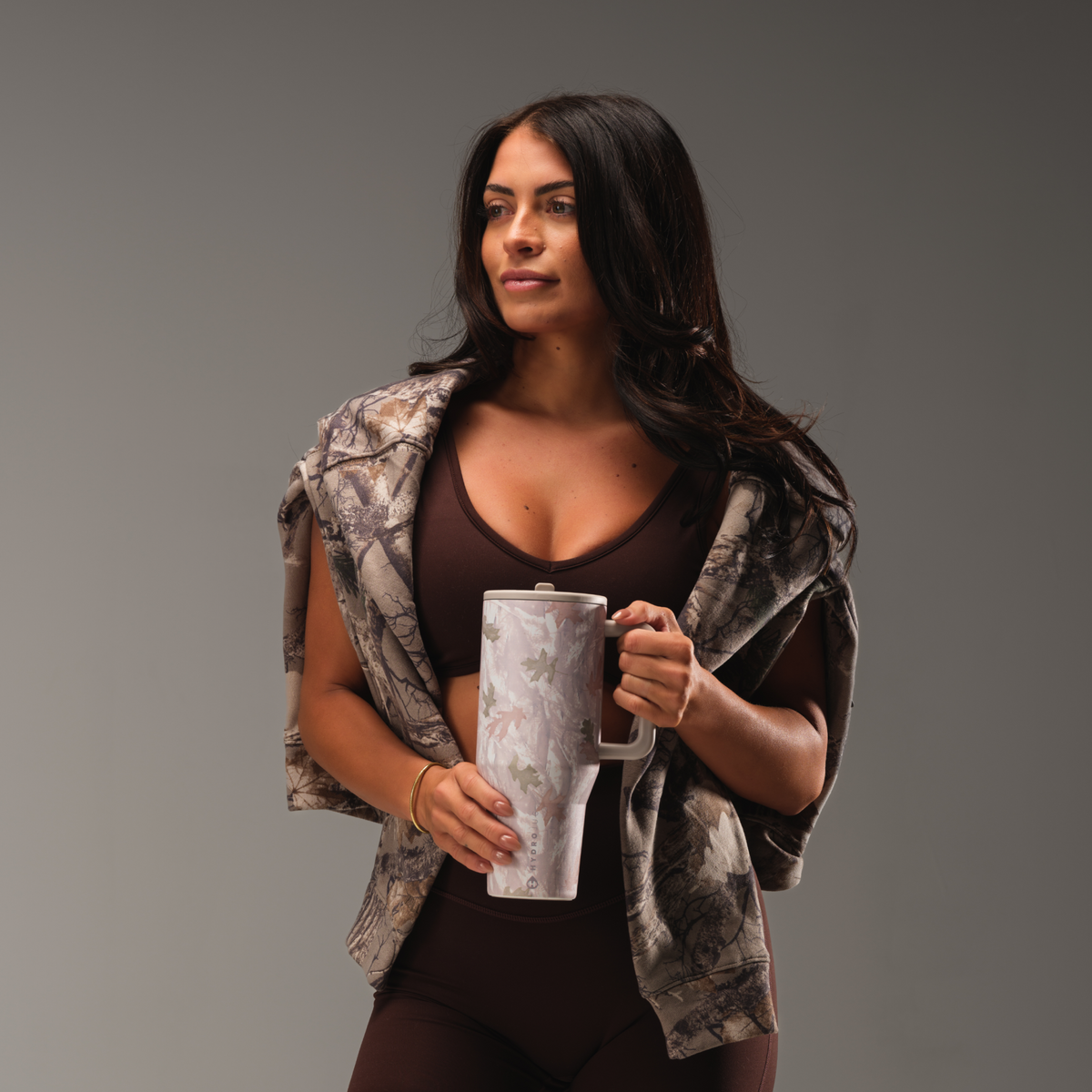 camo-32oz-946ml-f6 TRVL32-Camo-5-WPI.png