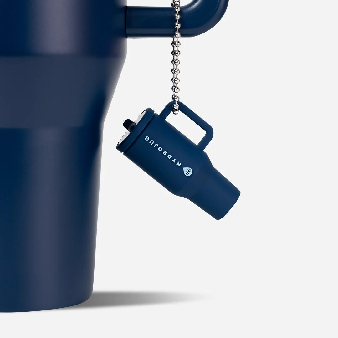 traveler-keychain-l8 Web-TravelerKeychainPhotos-Navy2.webp